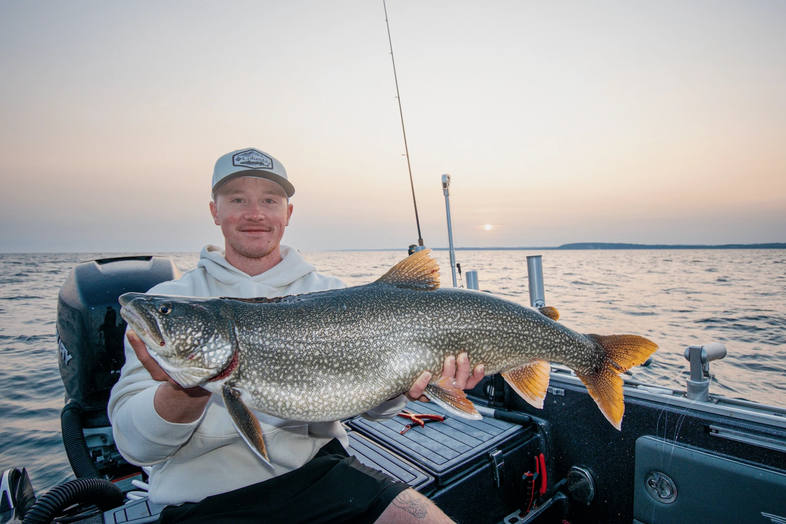 Expert angler